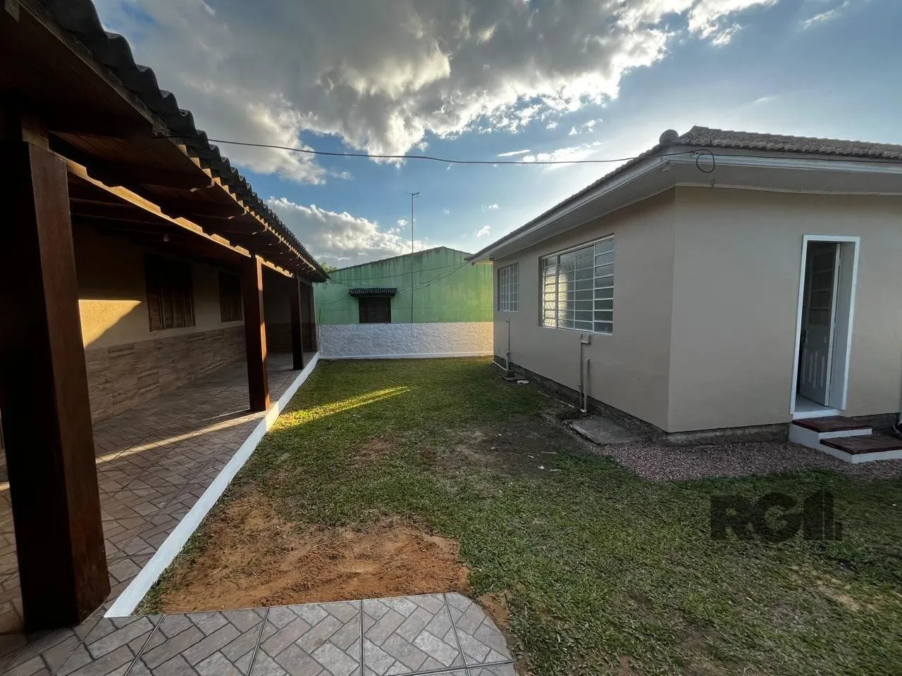 Imagem Casa em Belém Novo