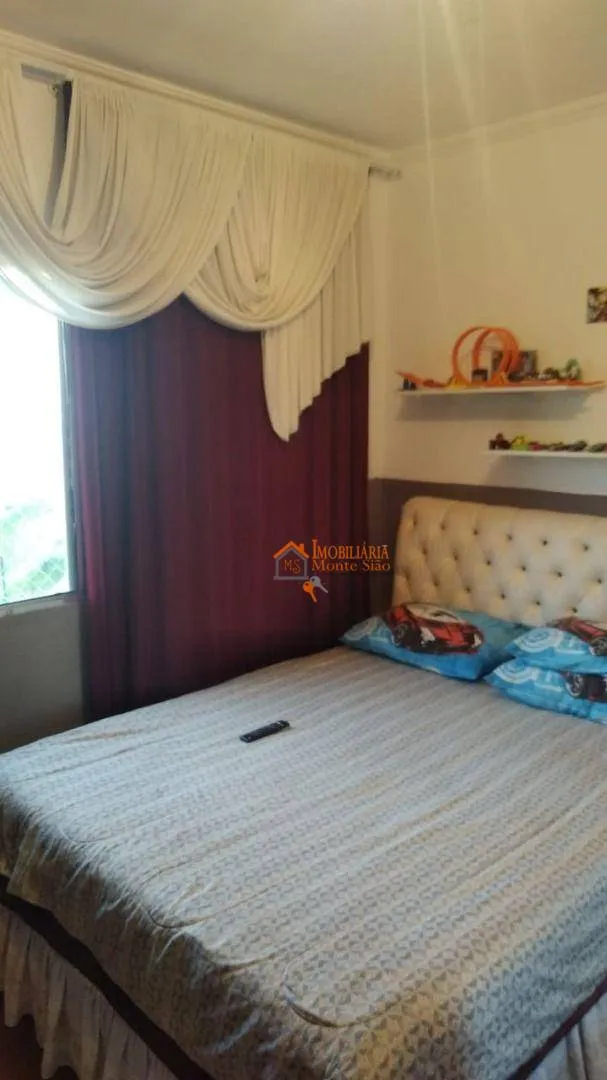 Imagem Apartamento com 2 dormitórios à venda, 65 m² por R$ 213.000,00 - Mikail II - Guarulhos/SP