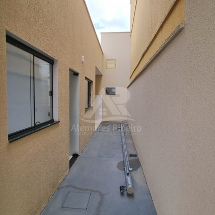 Imagem Casa com 2 Quartos à Venda, 75 m² em Setor Faiçalville - Goiânia