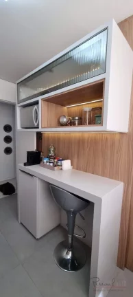 Imagem Apartamento com 4 quartos sendo 2 suites, 2 vagas a poucos passos dos Colégios Catarinense e Menino...