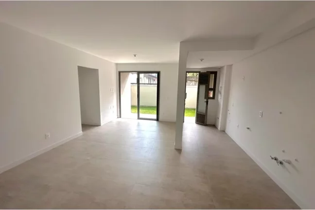 Imagem Apartamento à venda em Florianópolis, João Paulo, com 2 quartos, 75m2