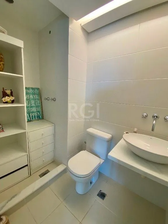 Imagem Apartamento Para Comprar no Karpathos com 2 Dormitórios transformado em 1 suite com closet