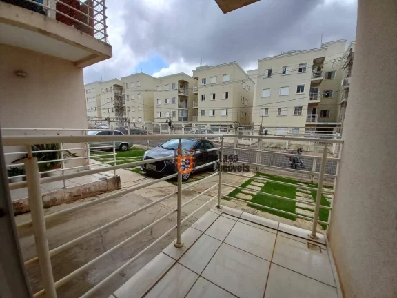 Imagem Apartamento com 3 dormitórios à venda, 60 m² por R$ 220.000,00 - Parque Universitário - Americana/SP