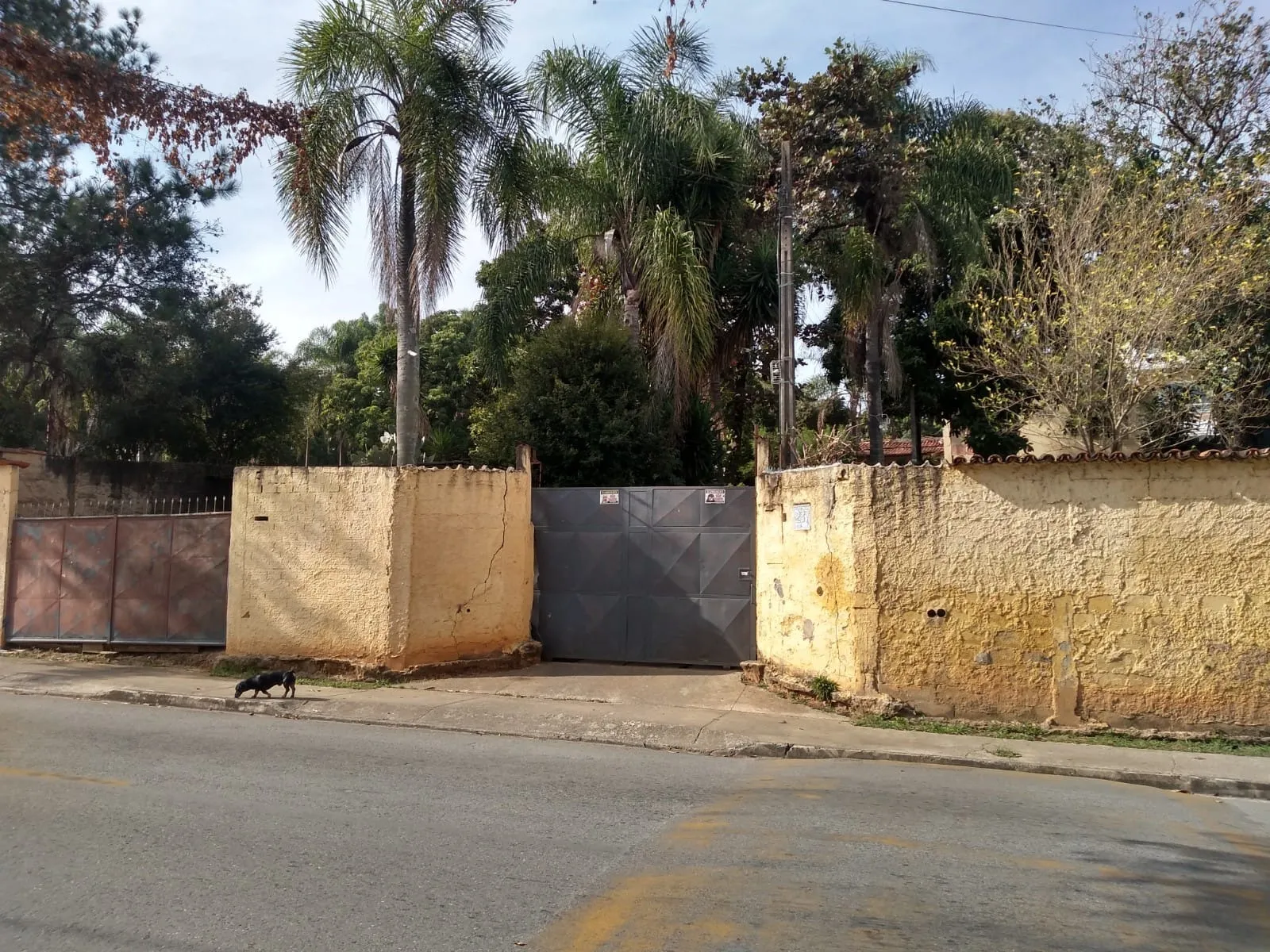 Imagem Chácara com 4 dormitórios à venda, 2200 m² - Vila Helena - Sorocaba/SP