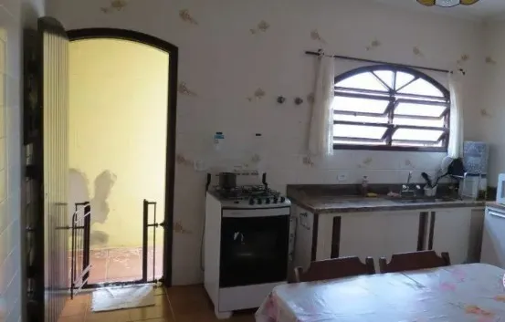 Imagem Casa para Venda em Itanhaém, Tupy, 5 dormitórios, 2 suítes, 2 banheiros, 10 vagas