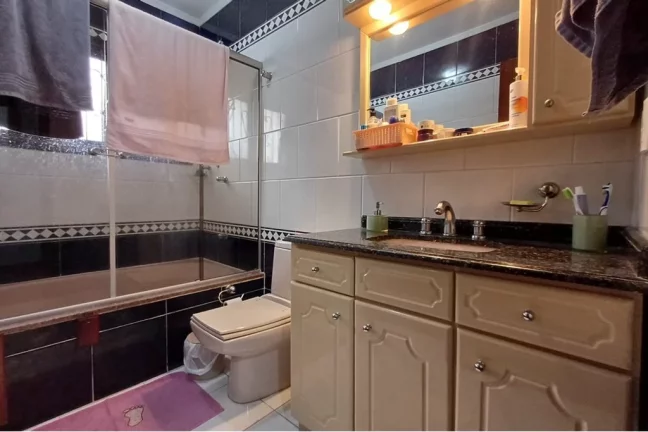 Imagem Casa para venda no bairro Jardim do Salso em Porto Alegre