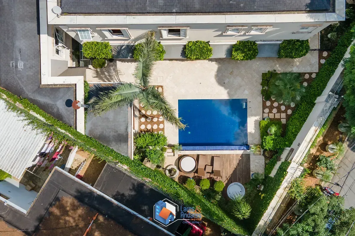 Imagem Casa para venda em Alto de Pinheiros com 5 quartos, sendo 5 suítes, 584m²