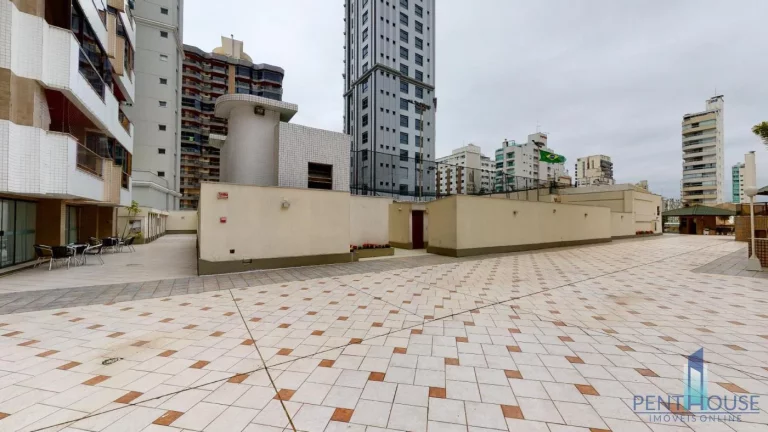 Imagem Apartamento Quadra Mar para Venda em Balneário Camboriú, CENTRO, 3 dormitórios, 1 suíte, 2 banheiros, 1 vaga