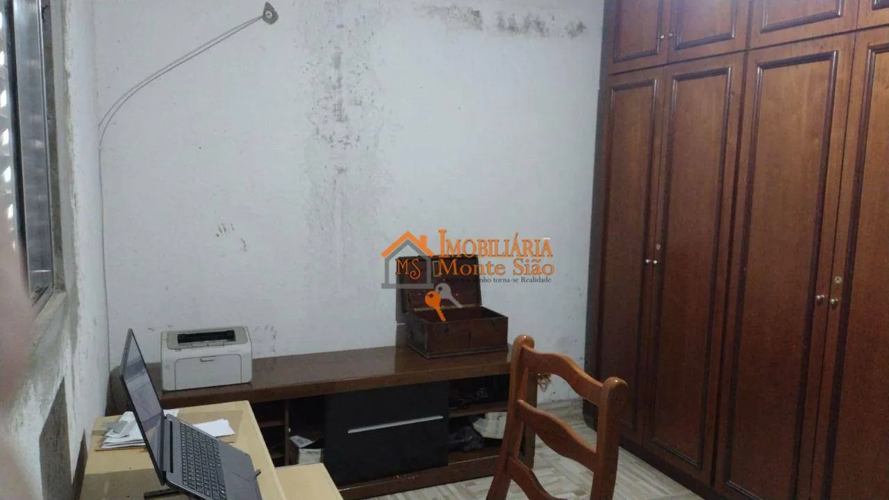 Imagem Casa com 2 dormitórios à venda, 300 m² por R$ 745.000,00 - Jardim Vila Galvão - Guarulhos/SP