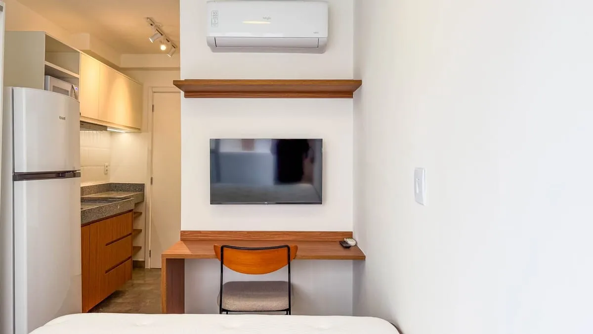 Imagem Apartamento com 1 Quarto para alugar, 17m² - Pinheiros