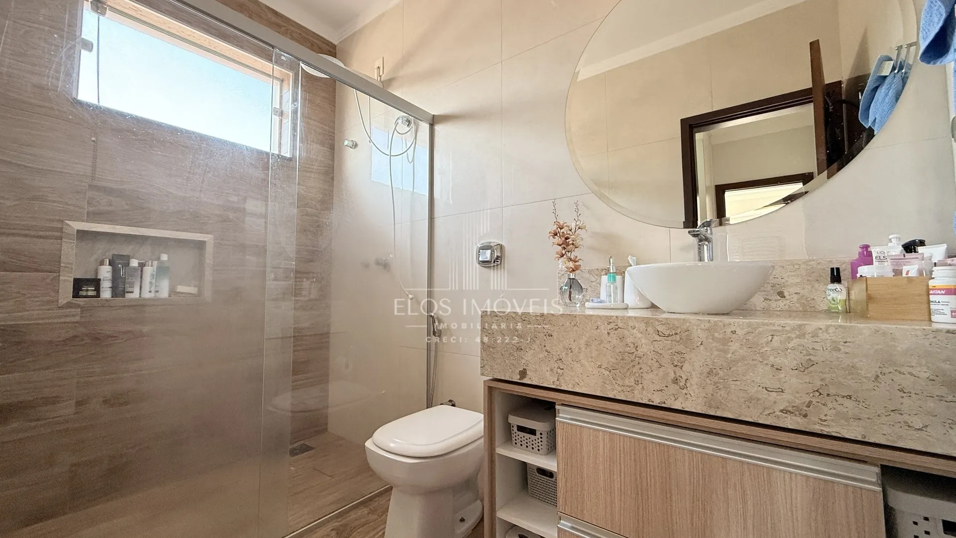 Imagem Sobrado de 3 quartos, 191m² no bairro Parque Residencial Roland, em Limeira