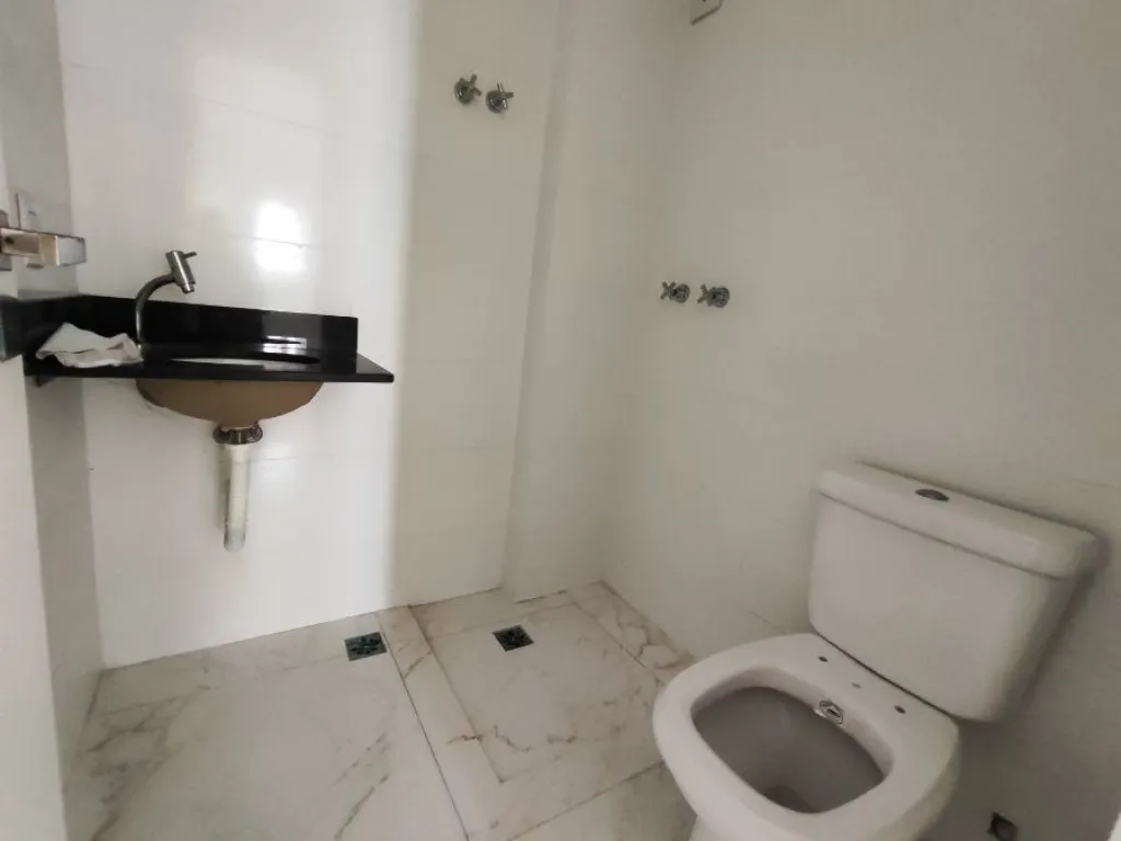 Imagem APARTAMENTO COM 211,00 m² - GUILHERMINA - PRAIA GRANDE SP