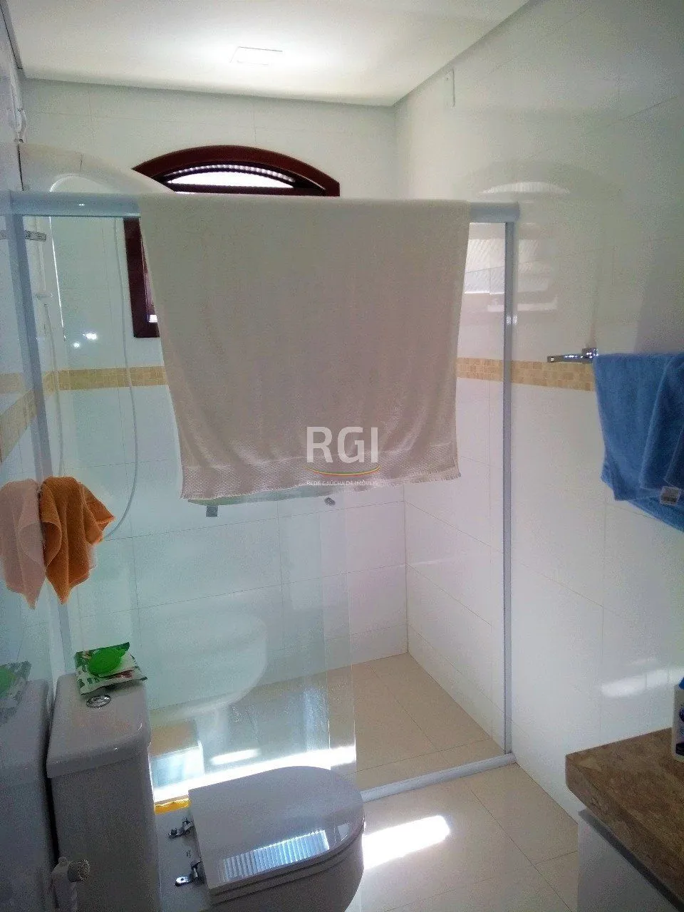 Imagem Casa para Venda - 175m², 4 dormitórios, sendo 2 suites, 2 vagas - Santa Cecília