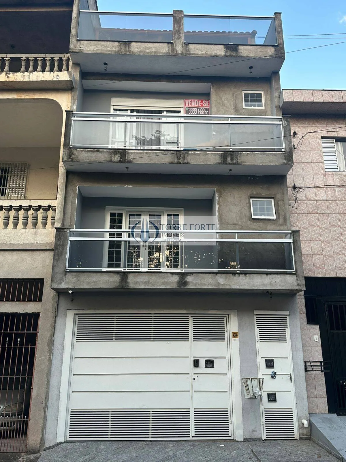 Imagem Sobrado com 3 dormitorios 3 suites 2 vagas de garagem no Parque Savoy City.