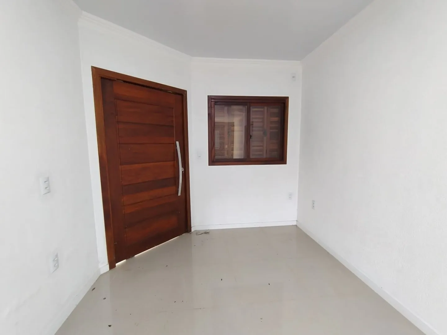 Imagem Casa à venda em Mendanha, Viamão: confira essa oportunidade!