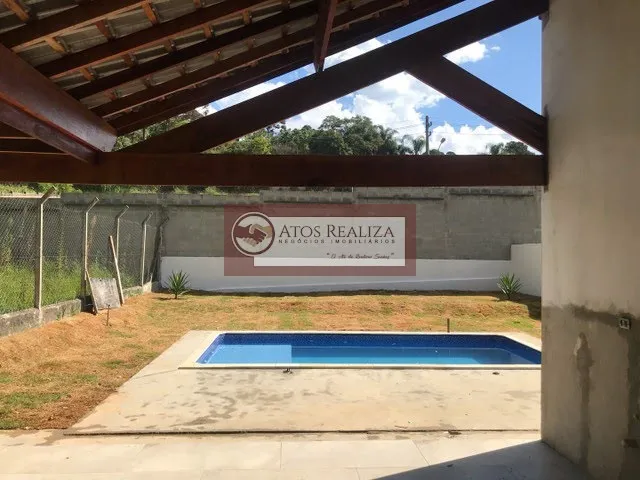 Imagem Compre Casa térrea em Cond. Fechado em Tijuco Preto - Cotia