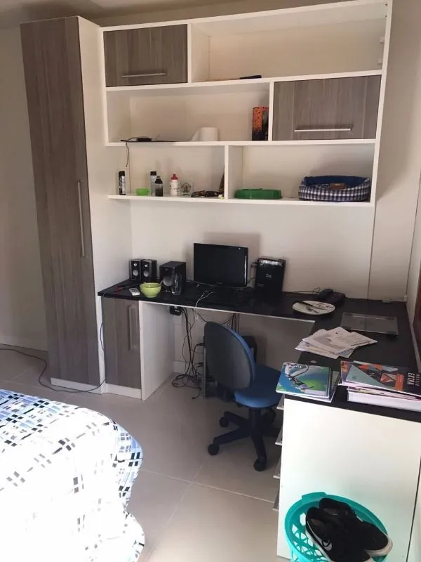 Imagem Casa para Venda - 160m², 3 dormitórios, sendo 1 suites, 3 vagas - Tristeza