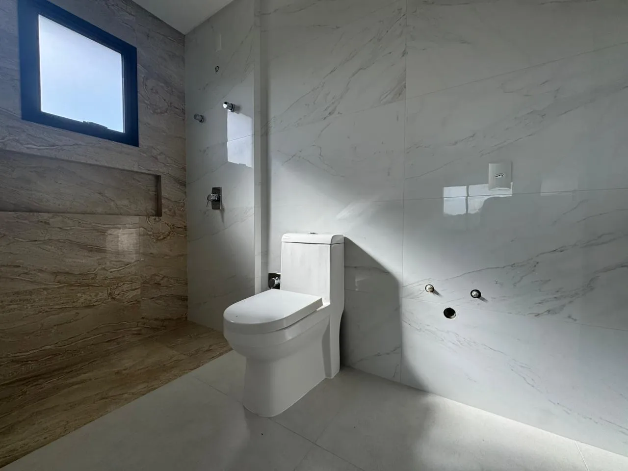 Imagem Casa à venda com 265m2 por R$ 3.165.000,00