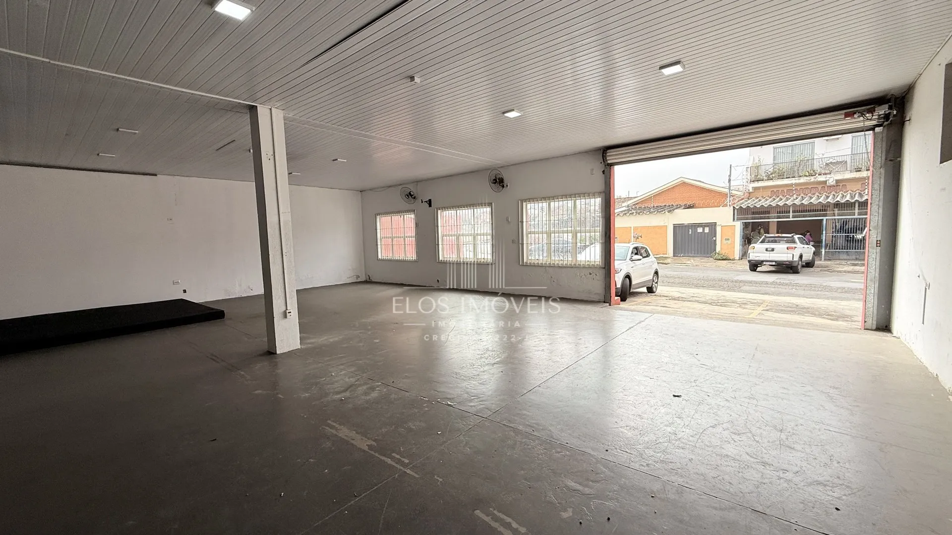 Imagem Imóvel Comercial de 300m² no bairro Jardim São Francisco, em Limeira