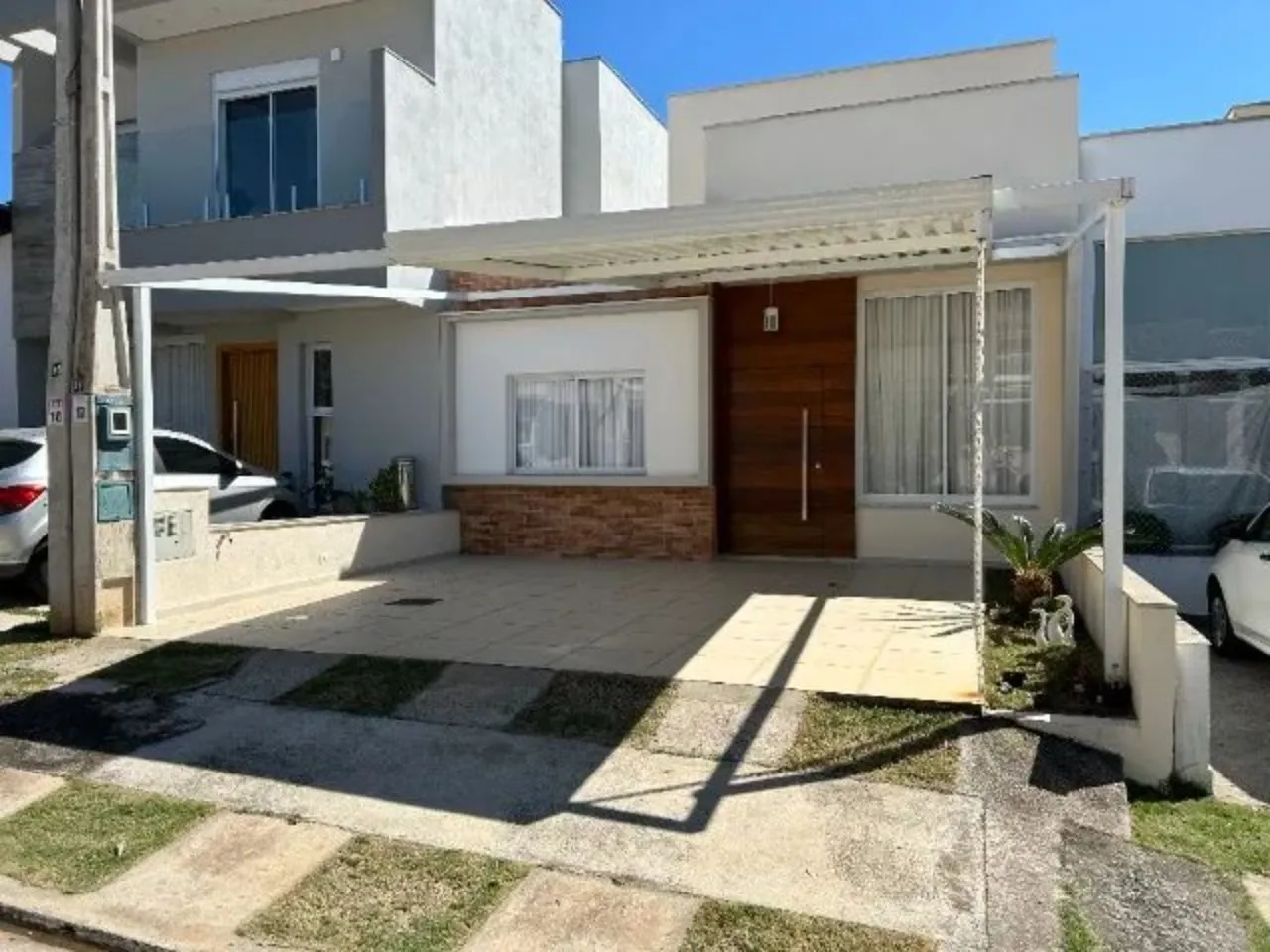 Imagem Linda casa em condomínio à venda em Sorocaba-SP, bairro Loteamento Dinorá Rosa! 2 quartos, 1 suíte, 2 salas, 2 banheiros, 2 vagas de garagem, 86m² de área. Aproveite!