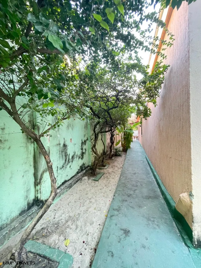 Imagem Casa para Venda em Fortaleza, Fátima, 5 dormitórios, 1 suíte, 2 banheiros, 3 vagas