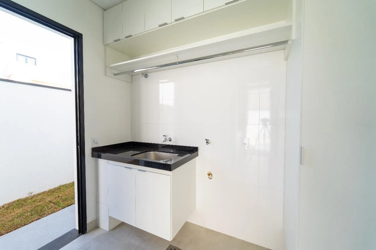 Imagem LINDA CASA NO CONDOMINIO RESERVA ERMIDA (ELOY CHAVES).
