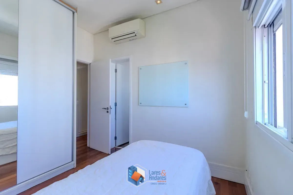 Imagem Apartamento para venda em Campo Belo com 3 quartos, sendo 3 suítes, 161m²