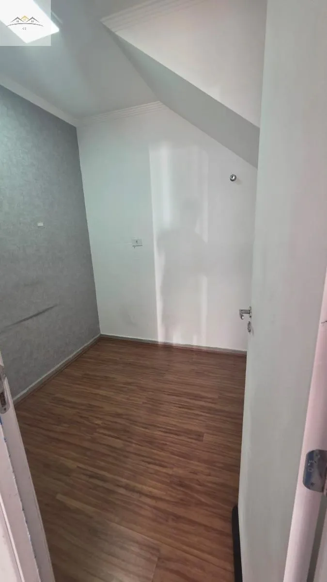 Imagem Sobrado 2 dorm. 1 suíte, 3 vagas no Bairro Campestre, Santo André