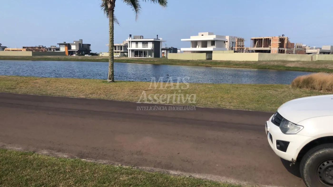 Imagem EXCELENTE TERRENO PARA VENDA, CONDOMINIO FECHADO EM CAPÃO NOVO - CAPÃO DA CANOA