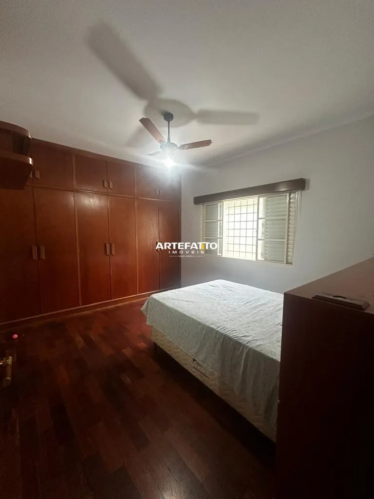 Imagem Casa com 3 dormitórios no bairro Vila Santa Rita