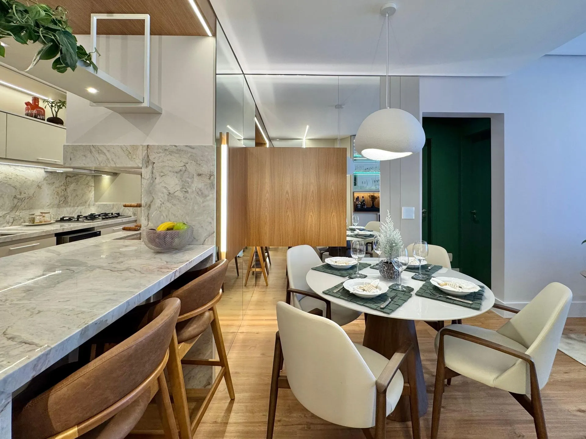 Imagem Apartamento à venda em Gramado, Carniel, com 2 quartos, 80m2