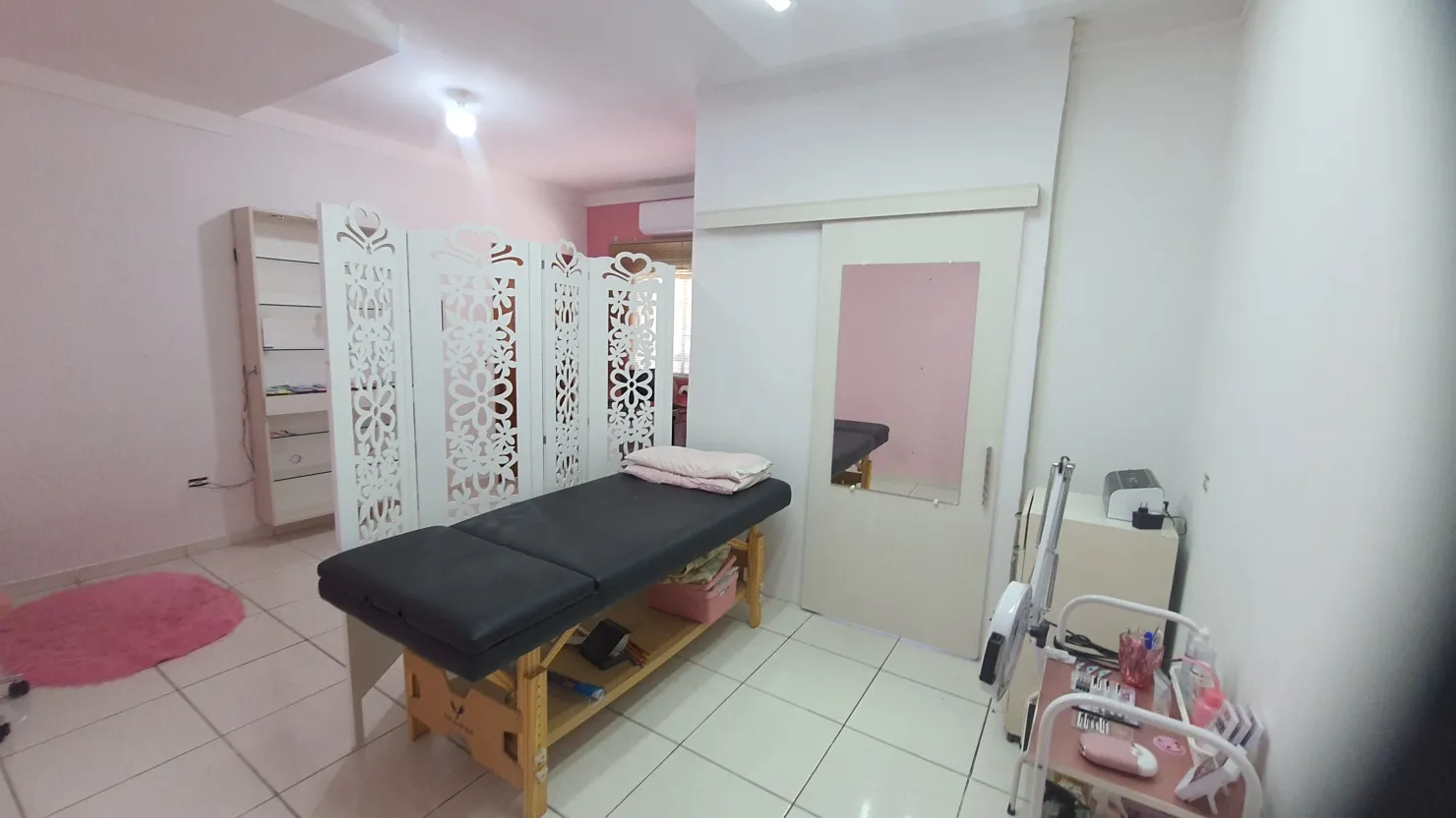 Imagem Apartamento à venda na avenida do Mombaça, Pindamonhangaba, SP
