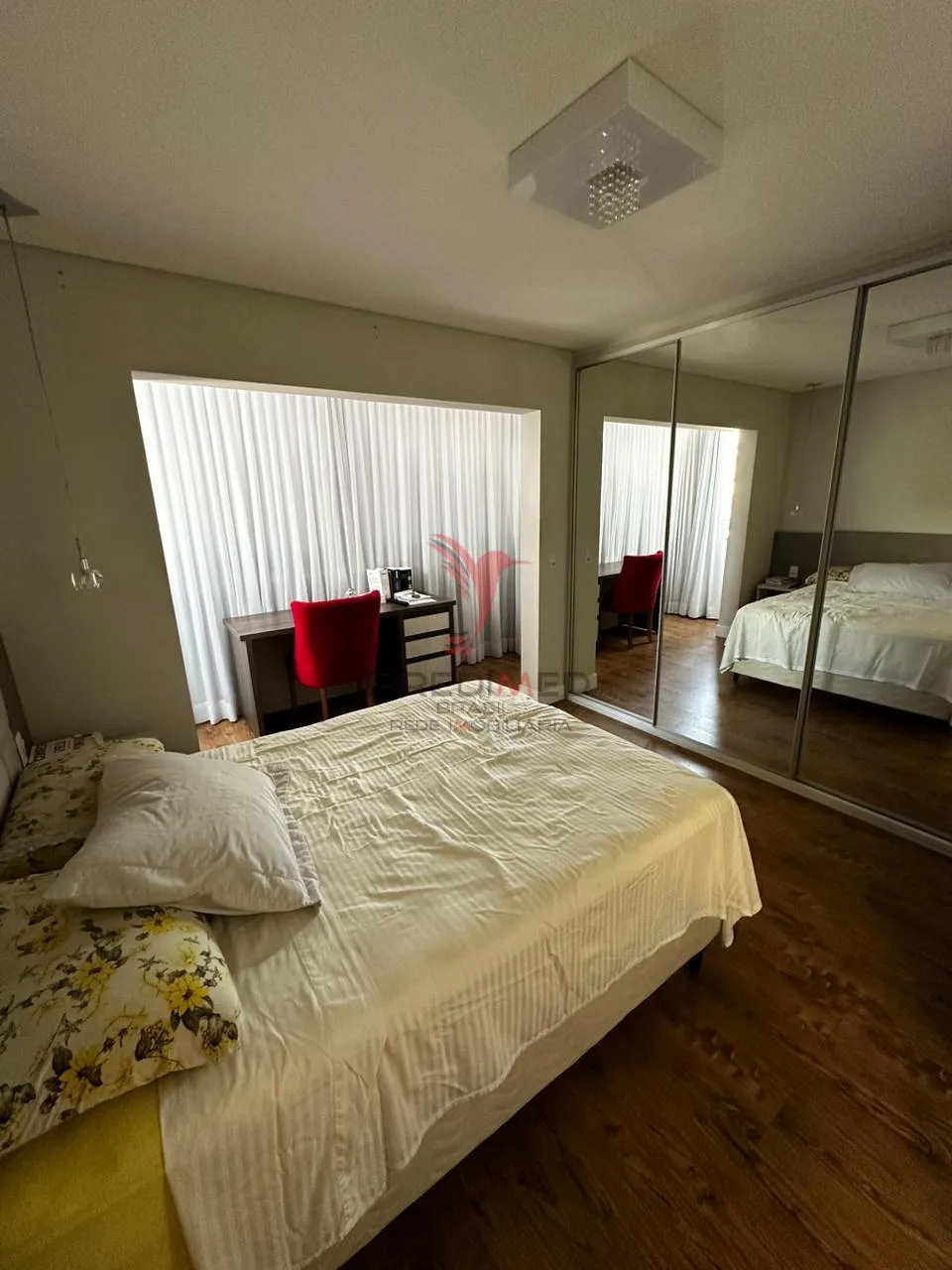Imagem Apartamento de 3 Quartos , Mobiliado, sacada e churrasqueira , no Jaraguá Esquerdo. SC
