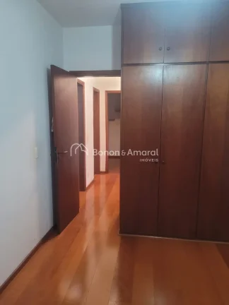 Imagem Apartamento em Campinas, tem a oferecer neste apartamento exclusivo. Com três quartos, incluindo um...