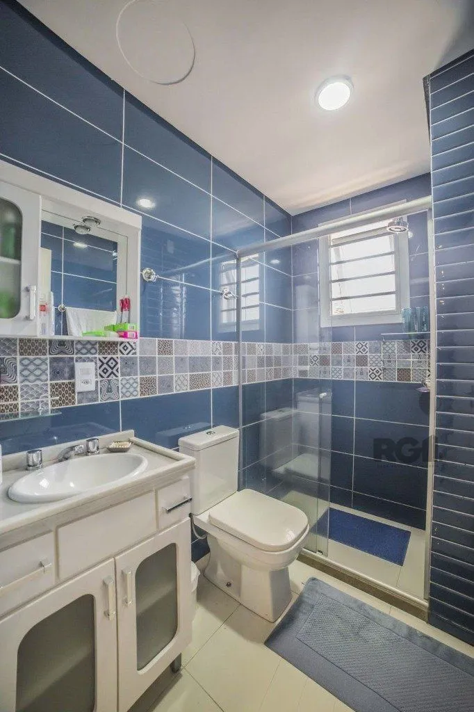 Imagem Casa de 4 dormitórios no bairro Glória
