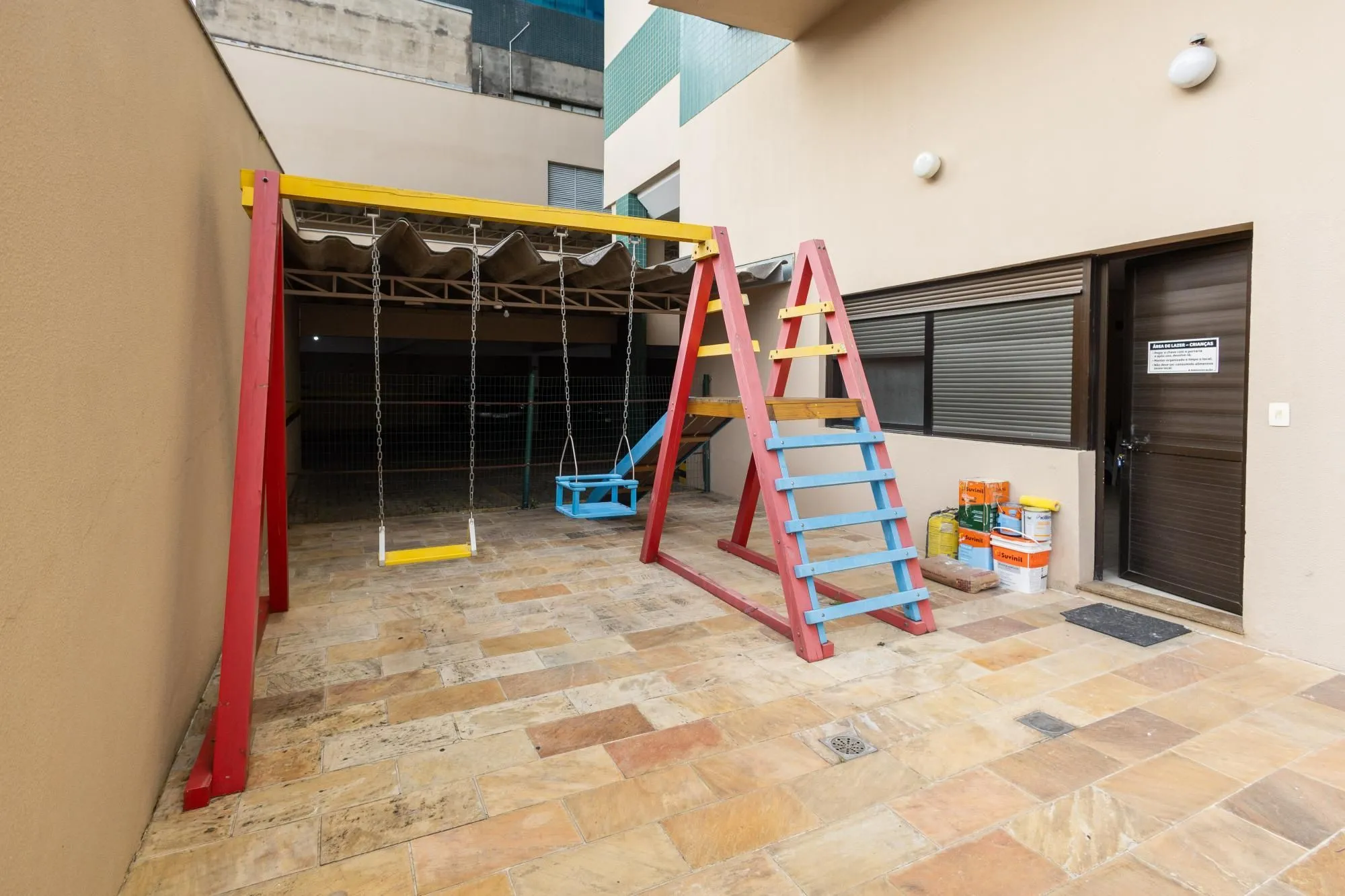 Imagem Cobertura com piscina e suíte