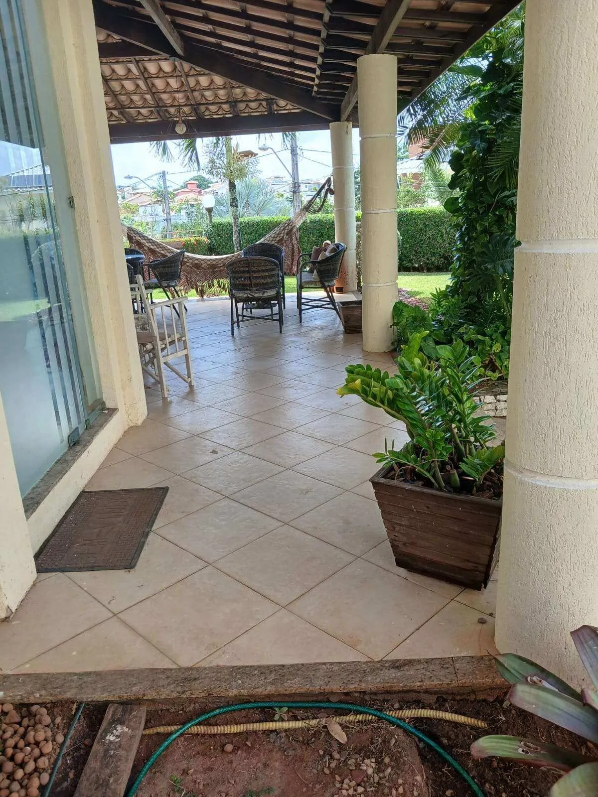 Imagem Casa de condomínio à venda em Lauro de Freitas, Portão, com 4 quartos, 399m2