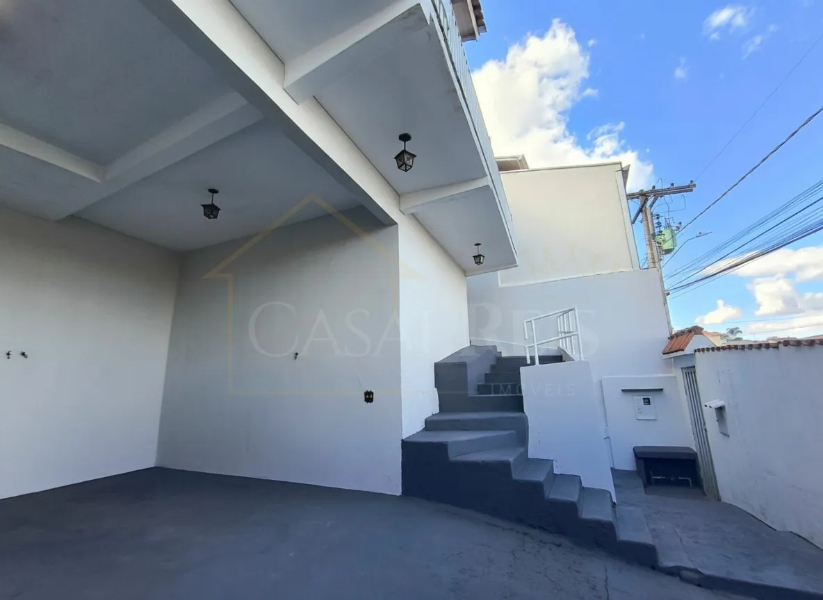 Imagem Casa 3 quartos à venda em Vila Caio Junqueira, Poços de Caldas