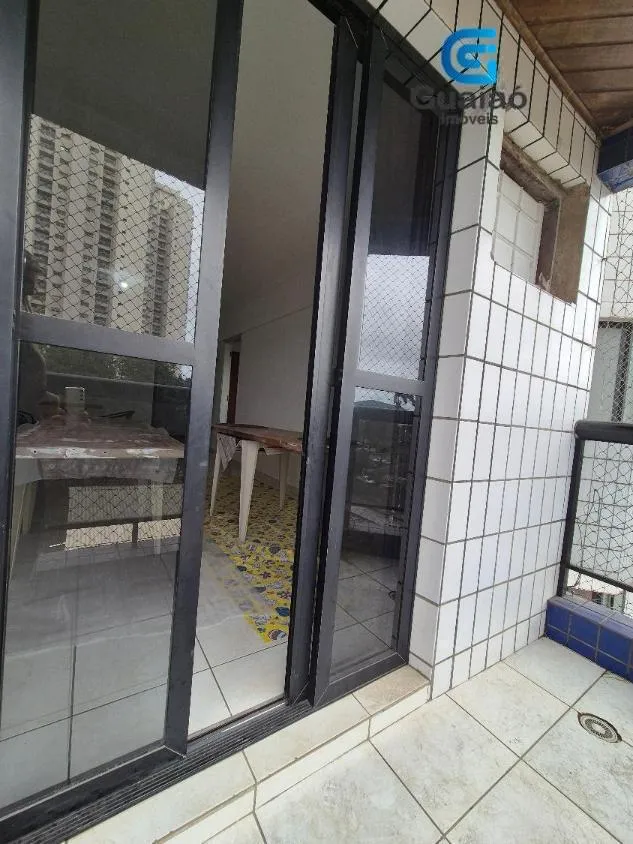 Imagem VENDO LINDO APARTAMENTO 2 DORMITÓRIOS, SUITE E GARAGEM FECHADA NA PONTA DA PRAIA EM SANTOS