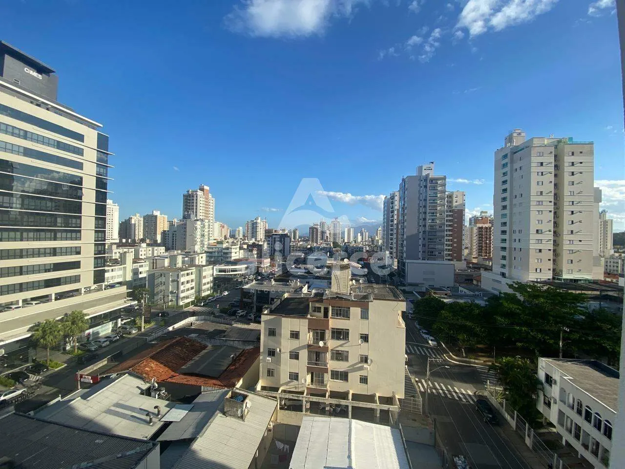 Imagem Pronto para Morar! Amplo Apartamento com 3 Suítes Sacada gourmet com Churrasqueira no Kobrasol - São José/SC