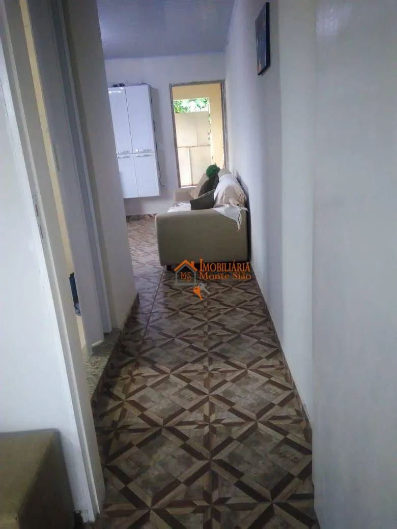 Imagem Casa com 3 dormitórios à venda, 147 m² por R$ 280.000,00 - Recreio São Jorge - Guarulhos/SP