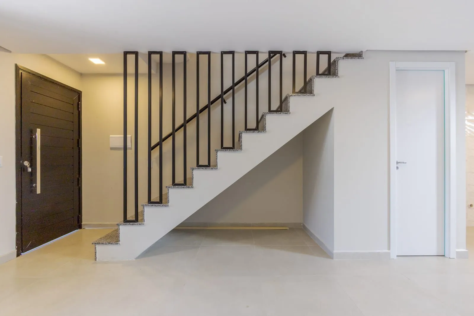 Imagem Casa Condominio para Venda - 94.47m², 3 dormitórios, sendo 1 suites, 1 vaga - Medianeira
