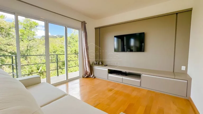 Imagem Casa de condomínio em Campos do Jordão