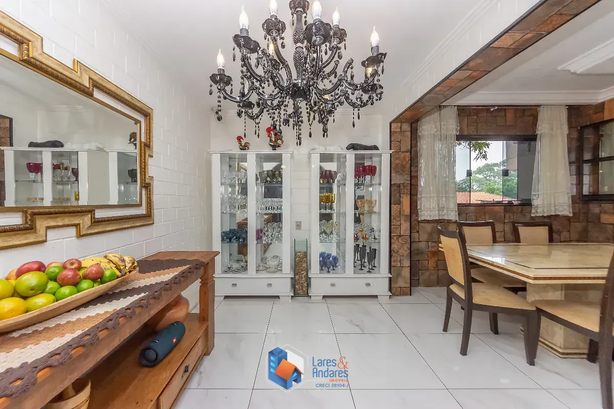 Imagem Sobrado para venda em Vila Nova - Zona Leste com 3 quartos, sendo 1 suíte, 286m²