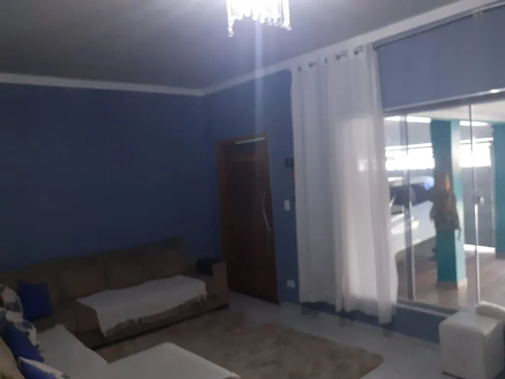 Imagem Casa à venda 3 Quartos, 3 Vagas, 250M², Abaete, Taubaté - SP