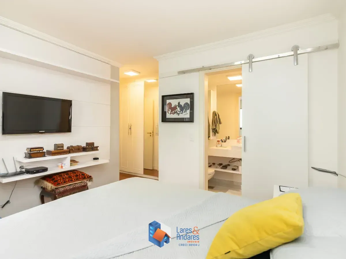 Imagem Apartamento para venda em Santo Amaro com 4 quartos, sendo 2 suítes, 159m²