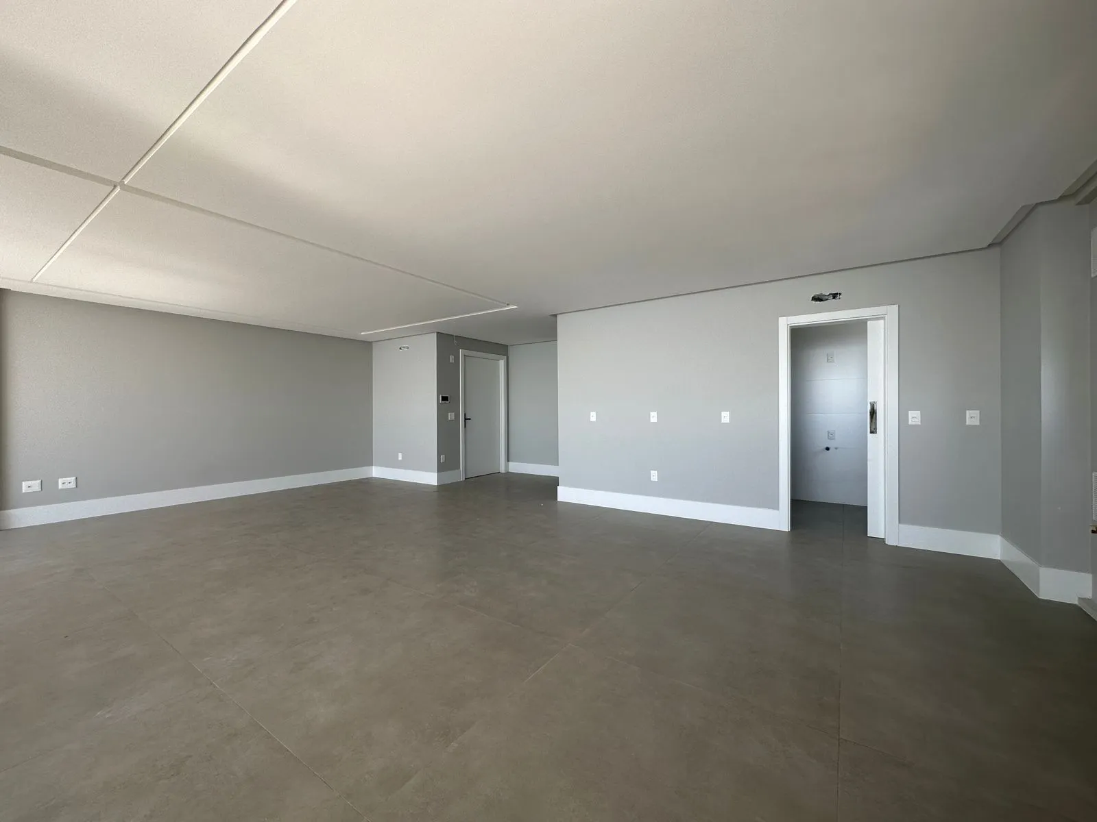Imagem Apartamento com vista para o mar à venda com 200m2 por R$ 5.150.000,00