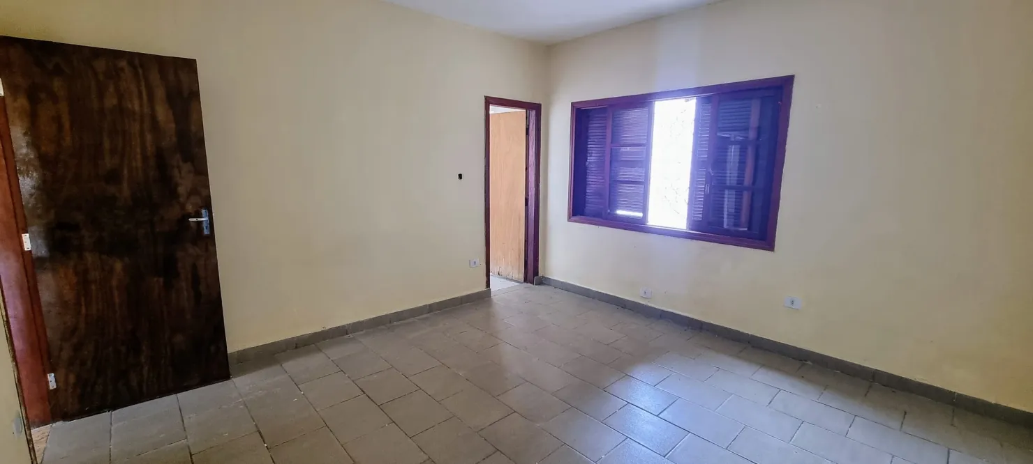 Imagem Casa à venda 3 Quartos, 1 Suite, 8 Vagas, 1200M², Moreira César, Pindamonhangaba - SP