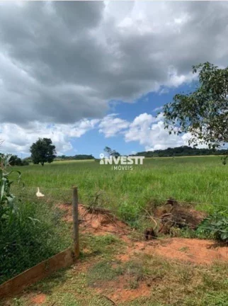 Imagem Chácara com 4 dormitórios à venda na Zona Rural - Bela Vista de Goiás/GO
