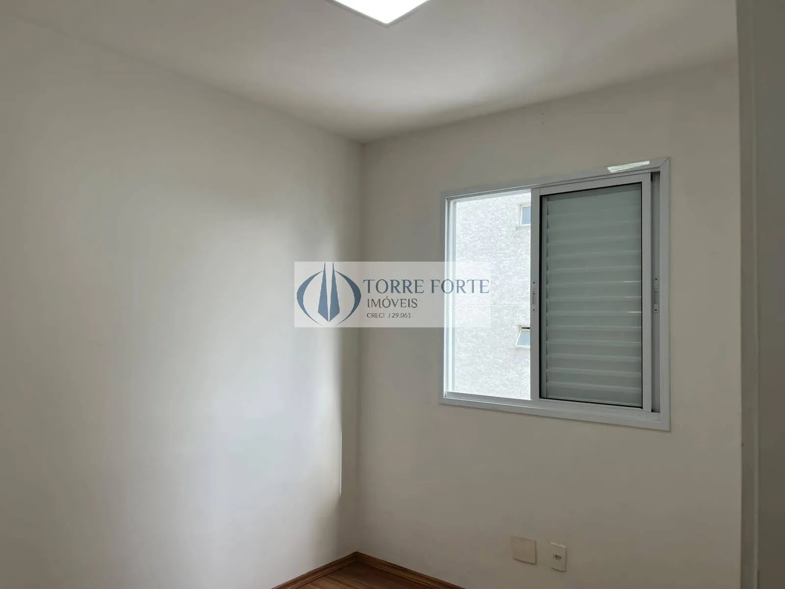 Imagem Apartamento com 2 dormitorios 1 vaga de garagem no Jardim Ibitirama.